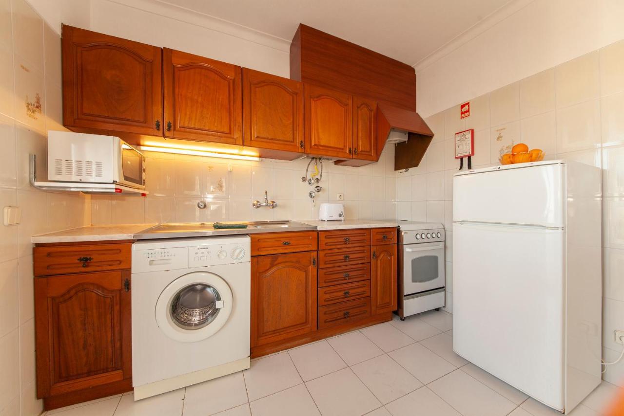 B25 - Candimar Beach Apartment Portimão Esterno foto
